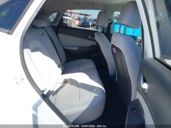 Hyundai Kona EV 2023 10