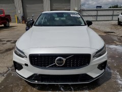 Volvo S60 B5 Pus Durk 2023 1