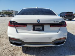 BMW 740i 2020 4